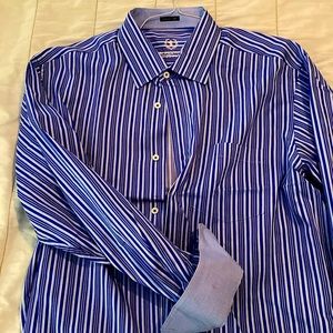 Long sleeve casual dress shirt. Vertical stripe shirt